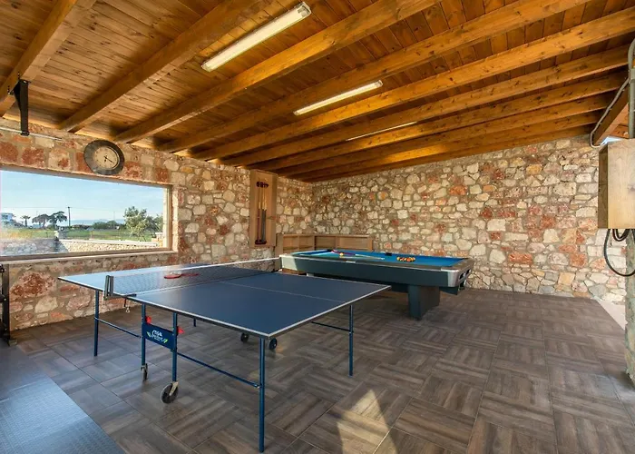 فيلة Ktima Kritikos باراديسيون