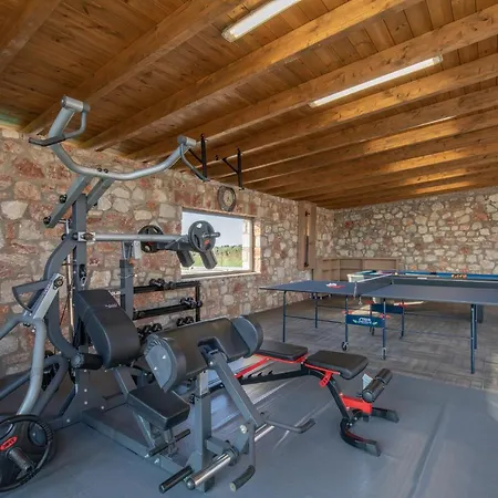 Willa Ktima Kritikos